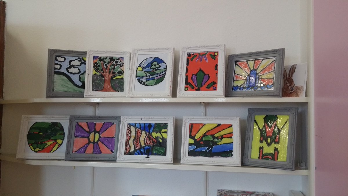 1stLoftusGuides's tweet photo. #BPChallenge 1920s inspired windows https://t.co/7cNVD6uSkk