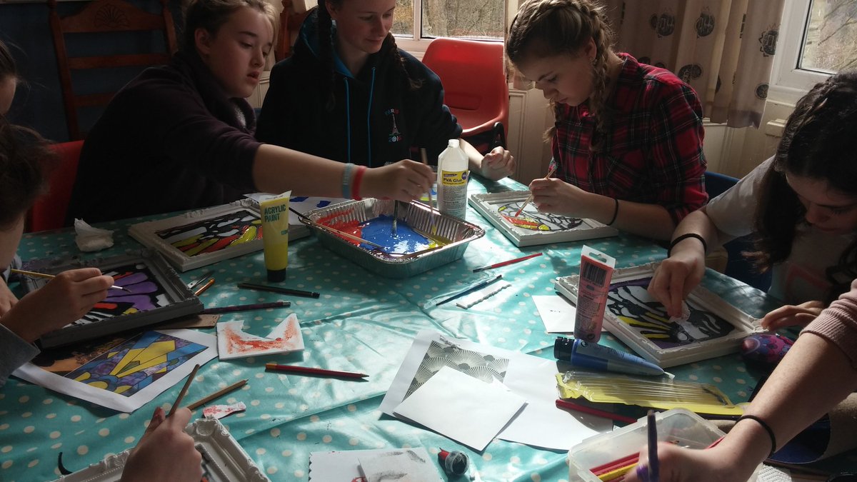 1stLoftusGuides's tweet photo. @gguidingcleve @GirlguidingNEE fab 1920s art inspired bp adventure thinking of next steps @GrowingGuiding https://t.co/Cf9LhUcuXY