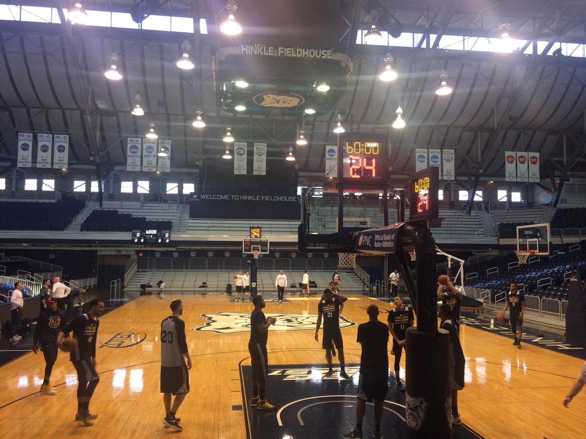 utahjazz's tweet photo. Practice today at Hinkle Fieldhouse at @butleru in Indianapolis, where Gordon and Shelvin played their college ball. 🏀📚 https://t.co/k7pQLhxuq5