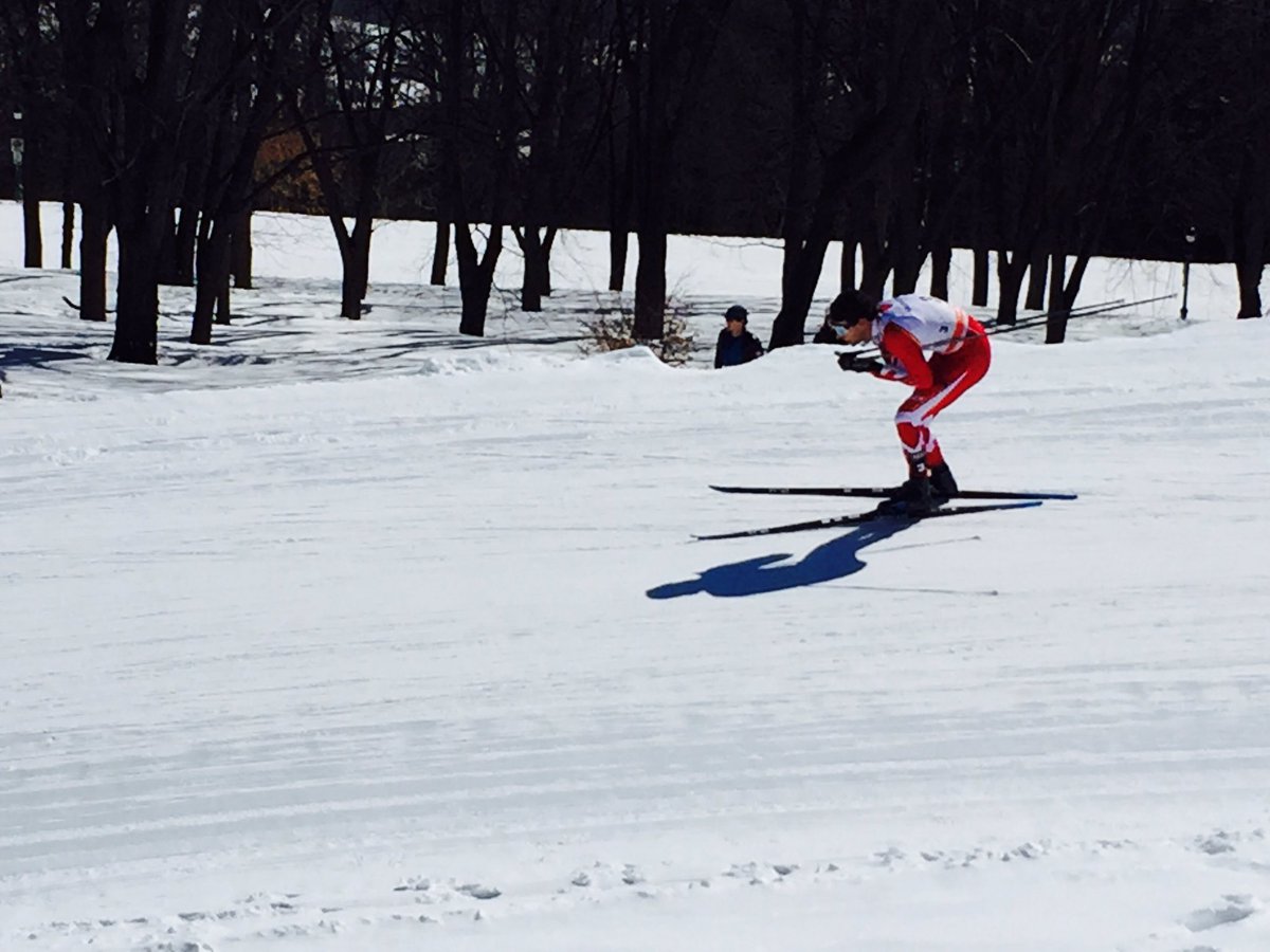 thchris1958's tweet photo. Merci @alex_harvey pour ces 3 jours .Un vrai batailleur 👏🏻👏🏻👏🏻#fiscrosscountry #skidefondquebec #GoAlex2017 https://t.co/WeS9hZkhUN