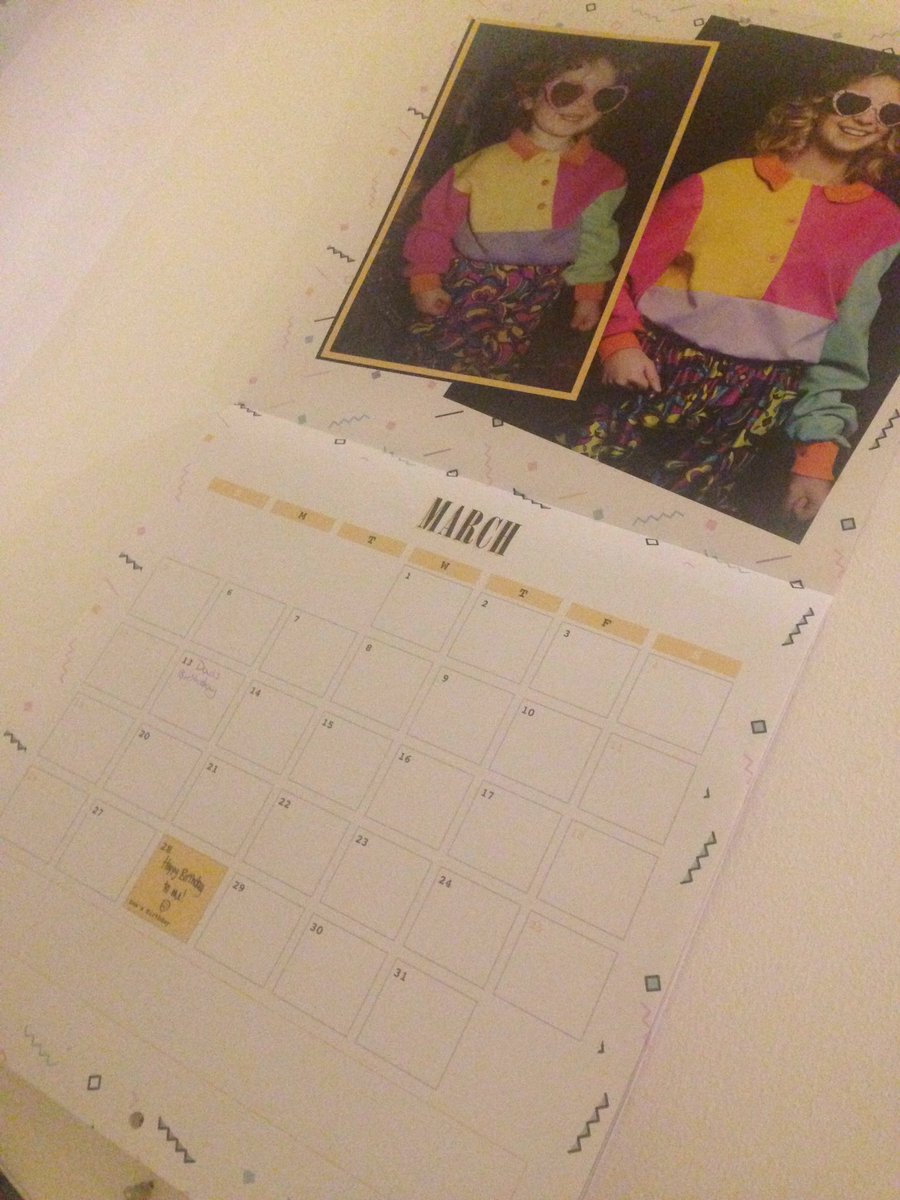 aimee_9339's tweet photo. @Zoella @PointlessBlog @Joe_Sugg  I bought a PB phone case and a sugg life calendar xx they're great thank you for creating them x https://t.co/Eb8XnnfscN
