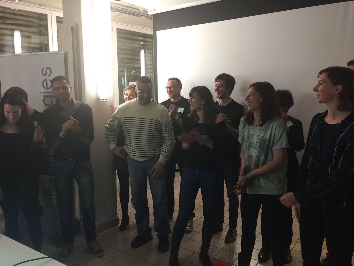 sweparis's tweet photo. 1er prix #Datissime 👏👏🌾 #SWAgritech https://t.co/JrXC1F4ywz