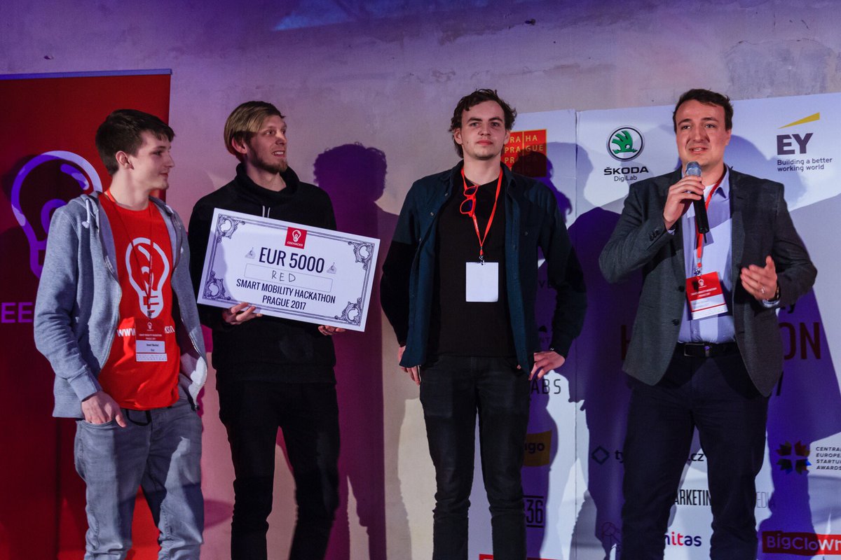 ceehacks_com's tweet photo. Congratulations to Team RED! #smhprague2017 @SkodaAutoCareer @innogy_cz @SiemensCzech @PrahaEU @TMobile_CZE @ @Microsoft_CZ @P3Parks https://t.co/j2d8ywFepr