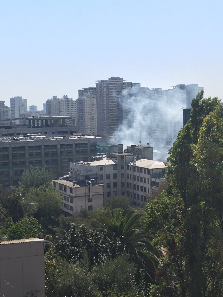 Humo al costado del hospital Gustavo Fricke  #VinadelMar