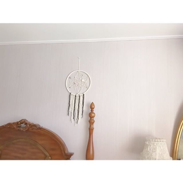 t_araspain95's tweet photo. [SSOSTAGRAM] melodysoyani: 🐇🌜🐚
#dreamcatcher 
#handmade 
#imadethis 
#firsttime
#onlyonepiece
#intheworld
#goodnight https://t.co/Uq1gxdOPX5