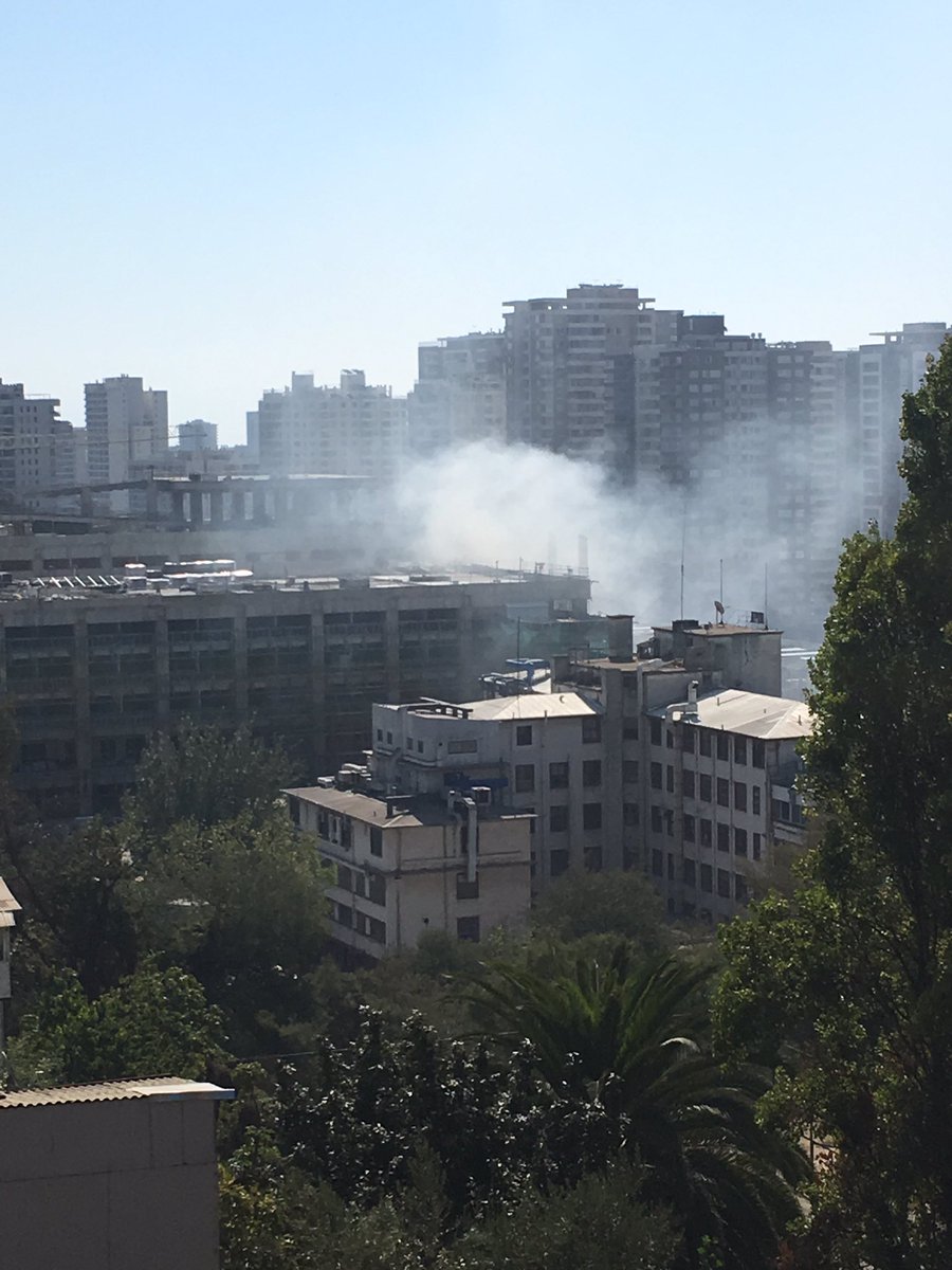 #VinadelMar <a href="/AlertaVR/">Alerta V Región</a> <a href="/bomberosvina/">Bomberos ViñadelMar</a>