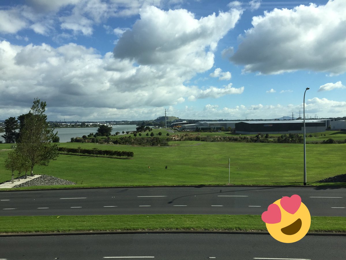 danielleamymcf's tweet photo. Love our view from our new Highbrook offices 😍#recruitment @MadisonRecruit https://t.co/kbgreEMRXL