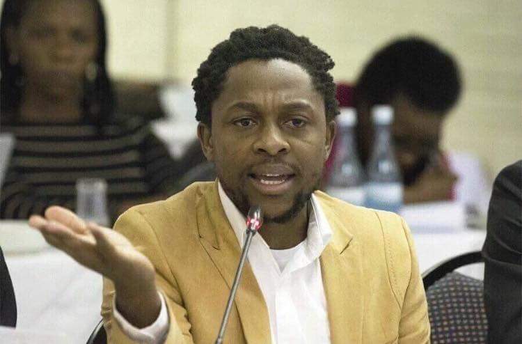 iamDJNyati's tweet photo. From an Italian Job heist to SA dumb dumbest criminals 

How could u , like how could u buy a Lamborghini #ORTamboHeist https://t.co/z332EqdSjd