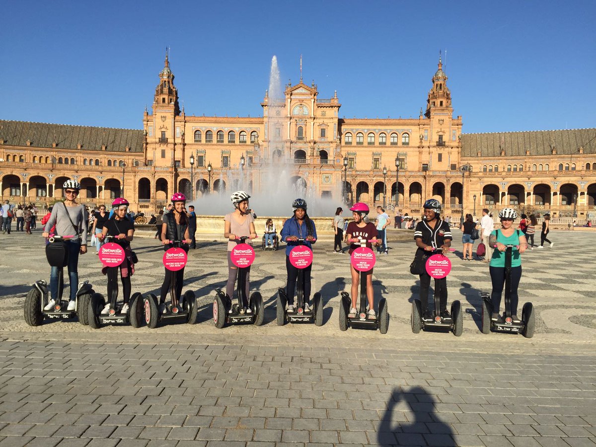 SpainPrep's tweet photo. #ECFS have met their host families and are now exploring Sevilla! #ECFSSPAINTRIP2017 https://t.co/aMnXp3wz0e