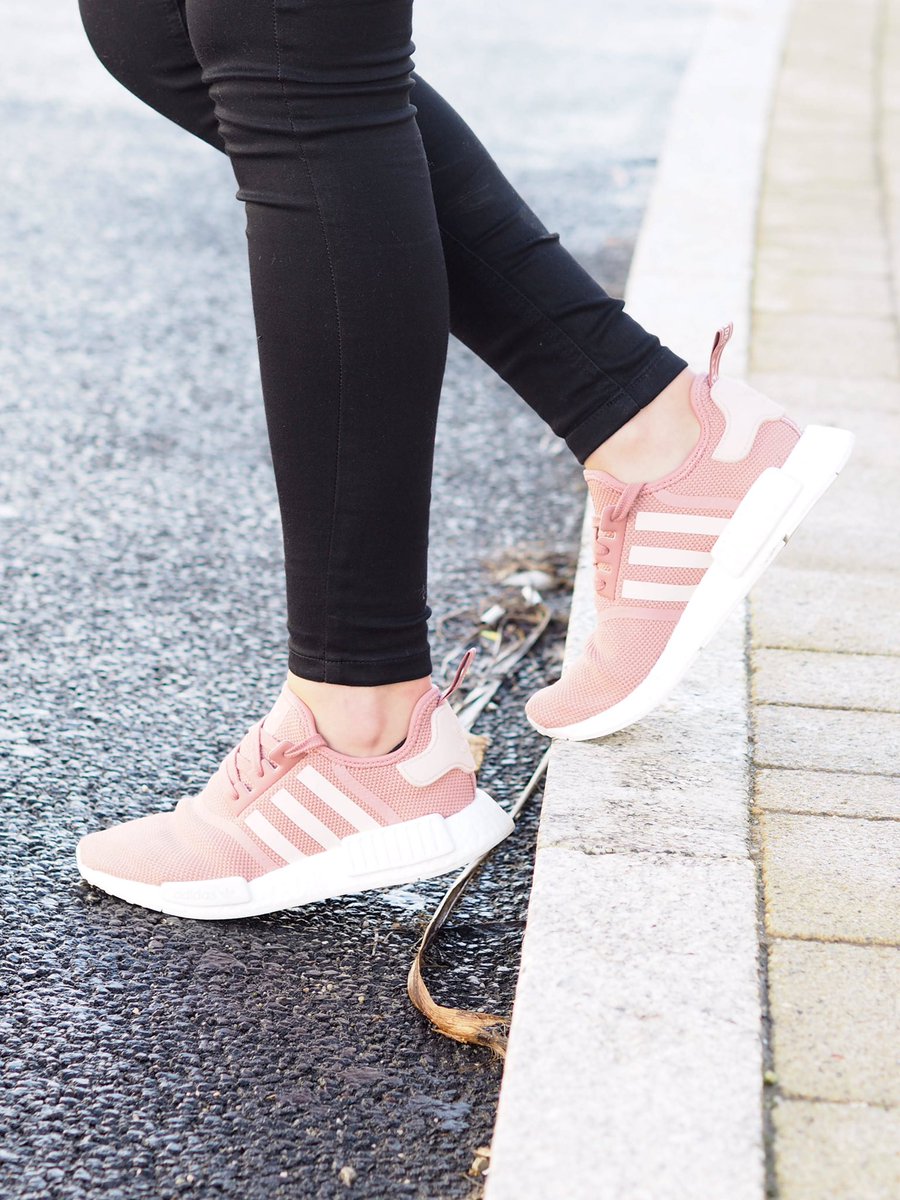 staceylouisee's tweet photo. new post timeπ
pc @tianabethx
#fashion #fashionblog #fblogger #fbloggerswanted #blog #blogger #blogginggals #model #nmd #adidas #asseenonme https://t.co/VC0MC0TAJS