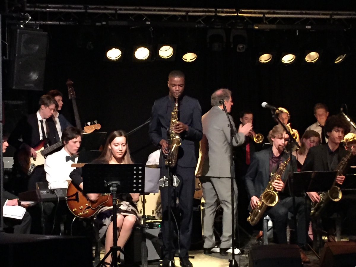 vanmiddag, JuniorJazz Unlimited Big Band in Panama. Release van eerste CD - knallend optreden. Volgende week zaterdag op GJF <a href="/Spant_Bussum/">Spant!</a>
