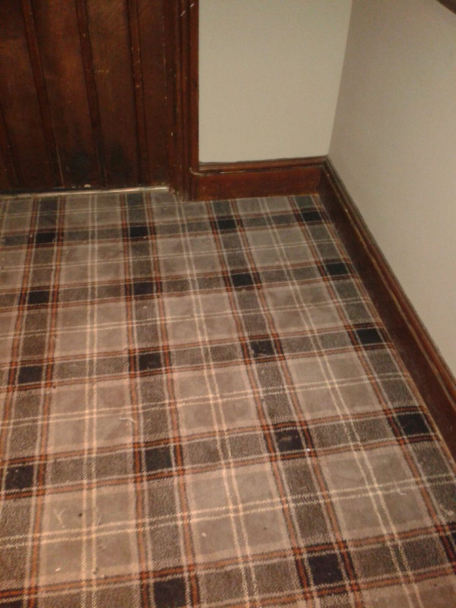 MBFloorWirral's tweet photo. @WiltonCarpets 186mtrs of tartan wilton fitted in the food areas of The Red Cow in Derby #tartan #theredcow #Derby #pubgrub https://t.co/T9H3MEDclD