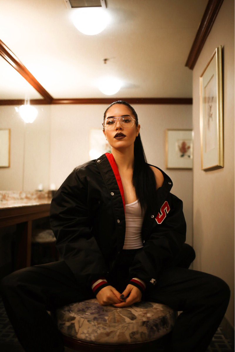 The only person I'm in competition with is the person I was yesterday. 🍿📸: <a href="/kirangidda/">Kiran</a> / <a href="/houseofemkay/">eM-Kay</a>