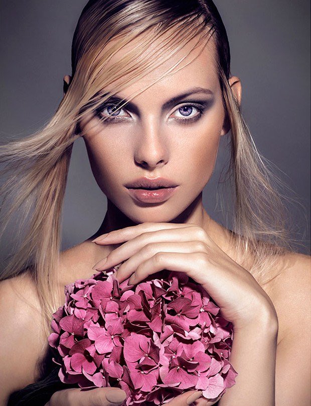 Happy Birthday more on Dioni:  