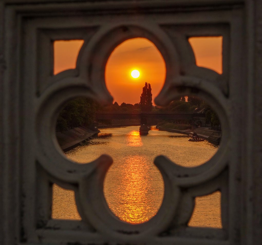 paul_steele's tweet photo. Sunsets Around York https://t.co/wH7xQeXLkm https://t.co/sRXaltaMhH