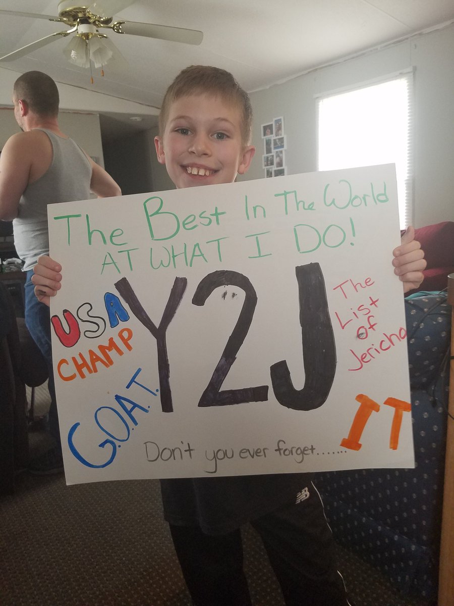 dontjudgeme5656's tweet photo. @IAmJericho my son, husband and I can't wait to see you in Hershey tonight #jericho https://t.co/S0dNnm56y7