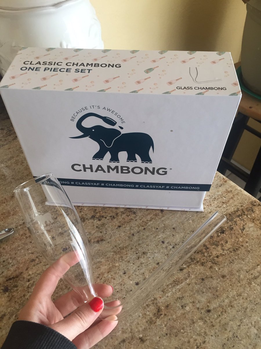 EmileeeJae's tweet photo. Chambongs are just as fun as they look, I assure you. https://t.co/XE3DNxDyhd