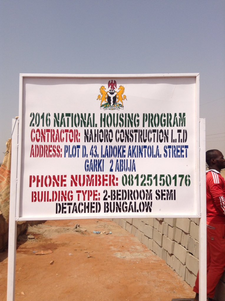 FMWNIG's tweet photo. HM @tundefashola at the site of the National Housing program in gombe state. #FasholaNETour https://t.co/ZUG0nn1fhT