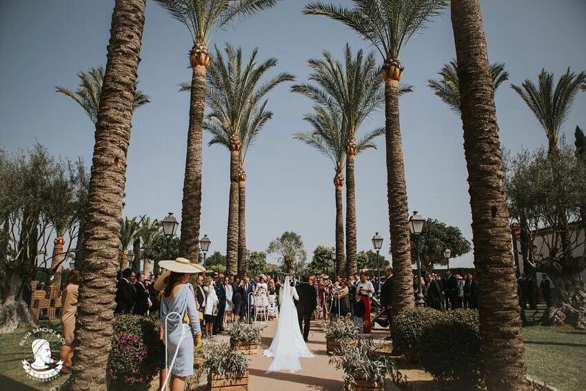 WELCOME NEW SEASON!

Ayer comenzamos la temporada de bodas y ¡¡qué manera de inaugurarnos!… ift.tt/2nT0mci