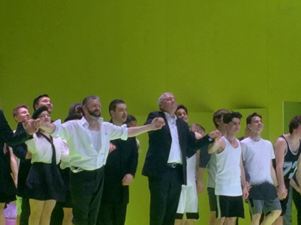 BirminghamOpera's tweet photo. Great to see @BirminghamOpera crew smashing it @deutsche_oper #DeathinVenice #grahamvick #paulnilon #stuartnunn #ronhowell @tai1Y https://t.co/HeOTTNx4ES