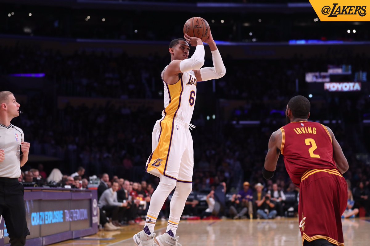 Lakers's tweet photo. Knockdown #LakeShow https://t.co/GBY35tSJJO