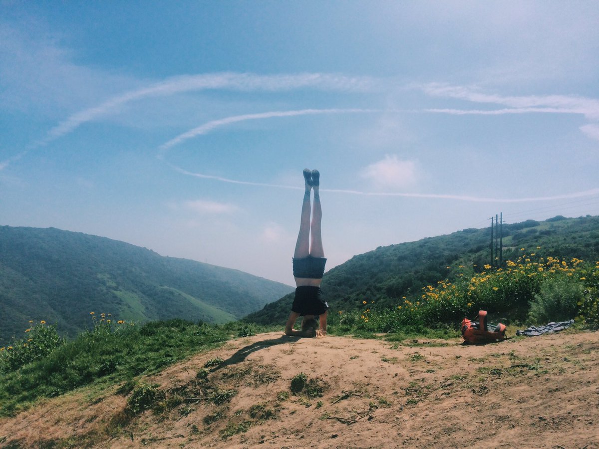 murphy_stude's tweet photo. Itsy bitsy coastal hike today https://t.co/KM1lQZqQ2t