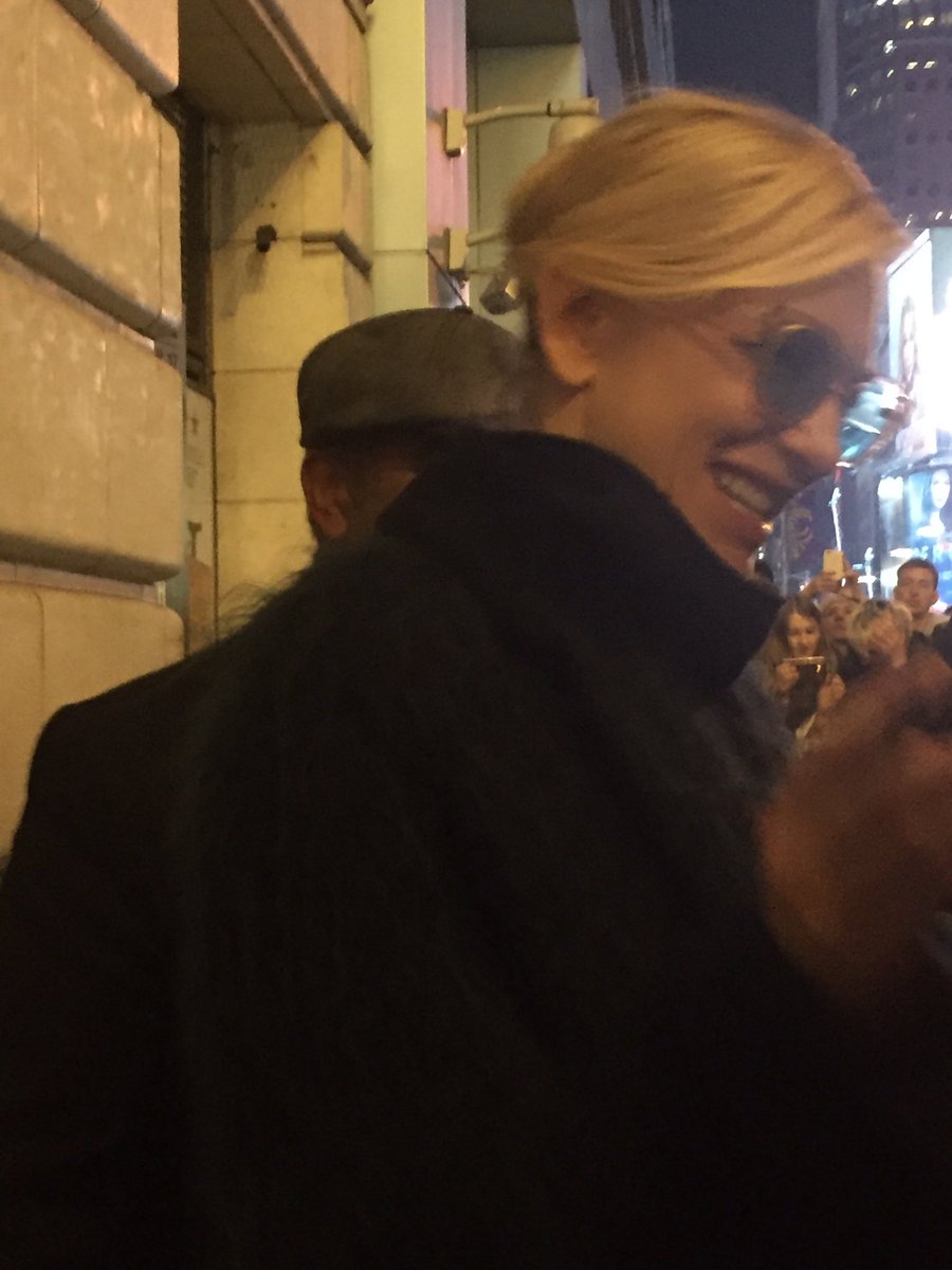 theothermelb_'s tweet photo. New York will miss you. #thanksforthepresent @thepresentbway https://t.co/Rvvax0rohn