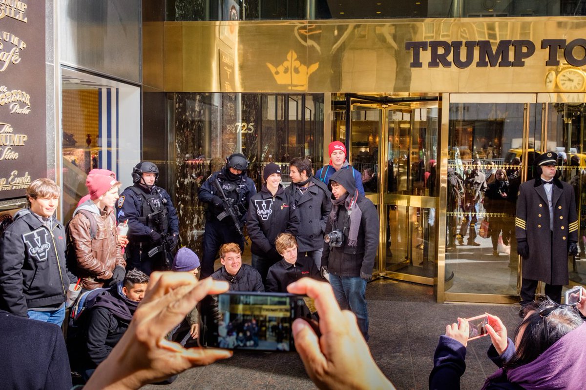 Late Capitalism tweet media