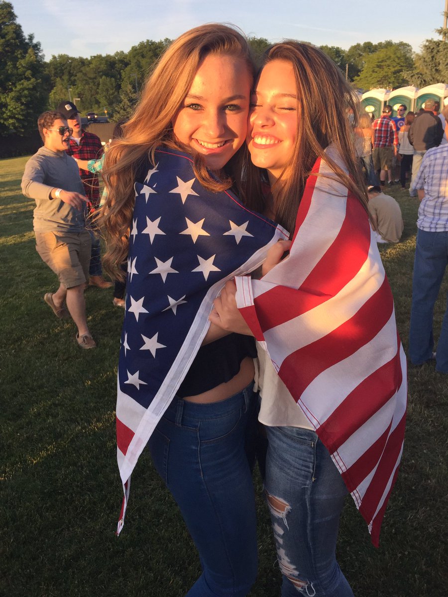 Happy birthday to the girl who never fails to keep me on my toes, ily stel💘 <a href="/stelmarsh1234/">stella marsh</a>