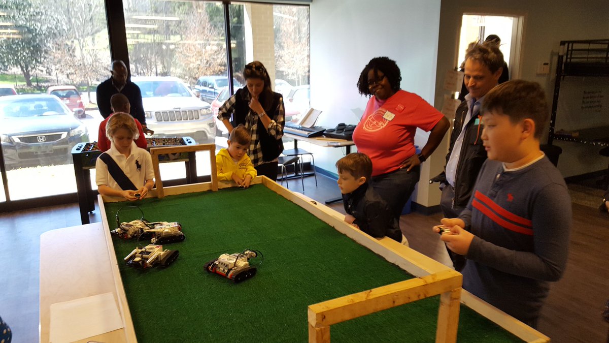 SEregionrobots's tweet image. Learning about #LEGO #robotics with the @cogmation simulator and #EV3 soccer! Hosted by 21st Century STEM Academy, a microschool in Atlanta.