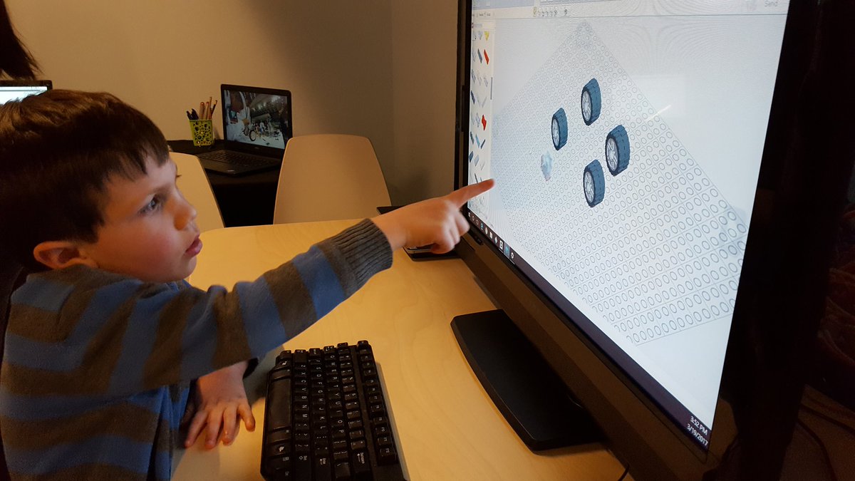 SEregionrobots's tweet image. Learning about #LEGO #robotics with the @cogmation simulator and #EV3 soccer! Hosted by 21st Century STEM Academy, a microschool in Atlanta.