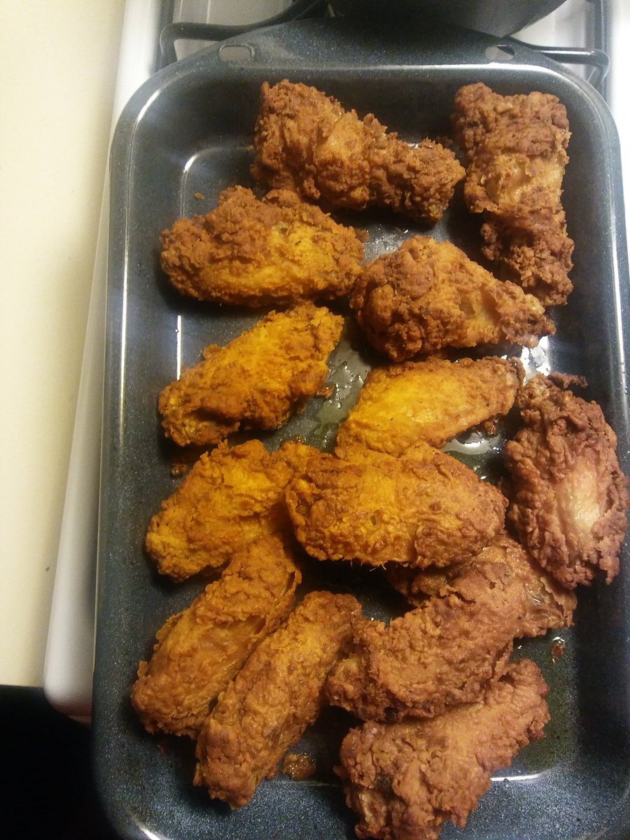 2016Lyfe's tweet photo. My curry fried.... https://t.co/SlBzoeld58