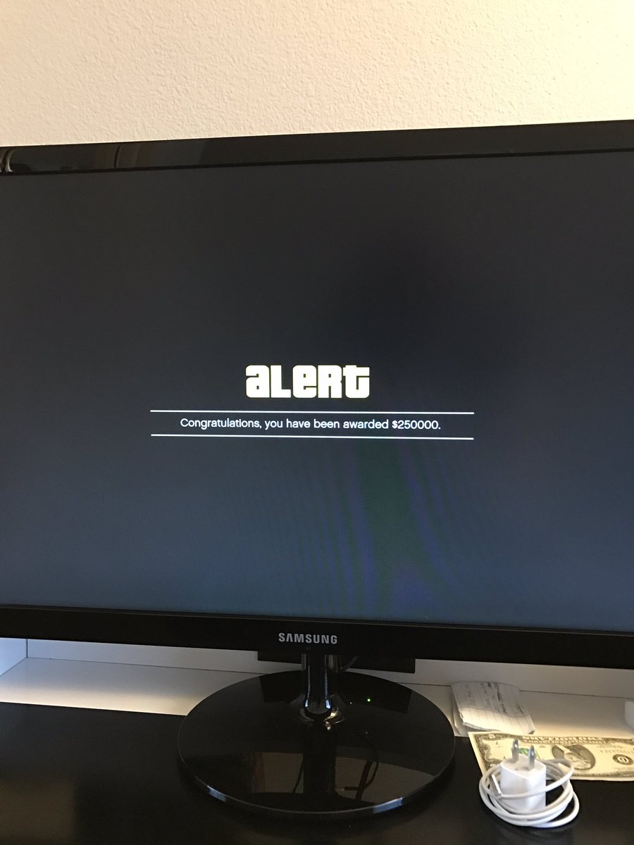j2d2x's tweet photo. #ALLSILENCE GOT was given this money from rockstar 👌 https://t.co/IZUr1kP5OA