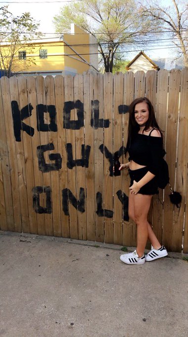 Monday is going to suck, but #sxsw was fun 🙌🏼❤️ https://t.co/SnhCKPsZpl<a href="/tag/sxsw"class="tags">#sxsw</a>