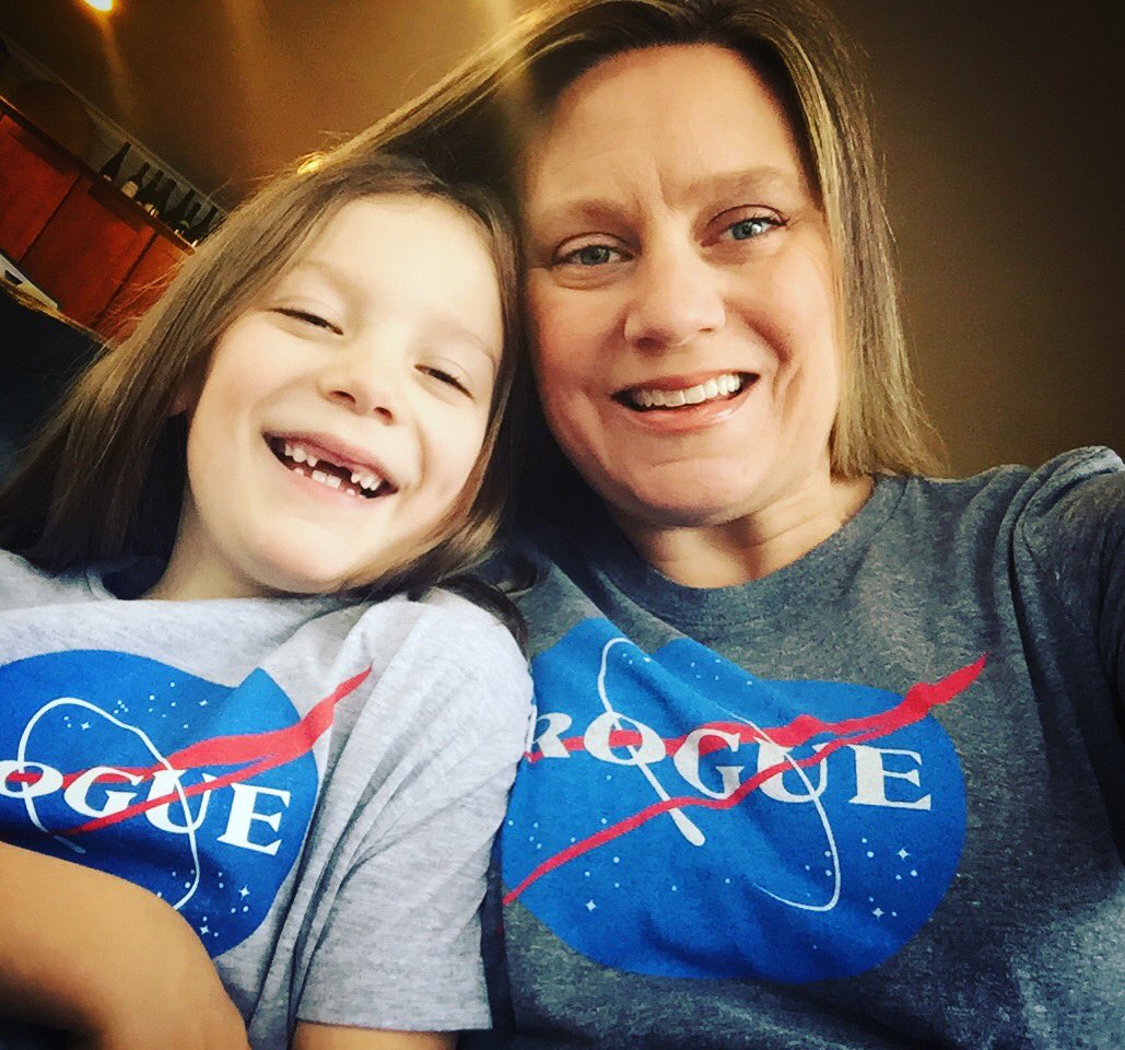 KrystalOnDesign's tweet photo. .@RogueNASA @ScienceMarchDC #tinydesigner and I went #rogue at @NovaMakerFaire today! #girlengineer #girlslovescience #morethanaprincess https://t.co/n3TciWz2ad