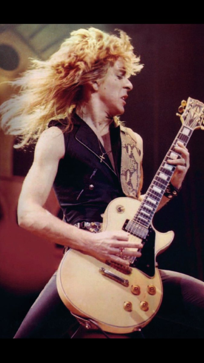ZakkWyldeBLS's tweet photo. GOD BLESS ST.RHOADS - DECEMBER 6,1956 - MARCH 19,1982 - tBLSt SDMF tRRt https://t.co/B5hOQEWS8Y