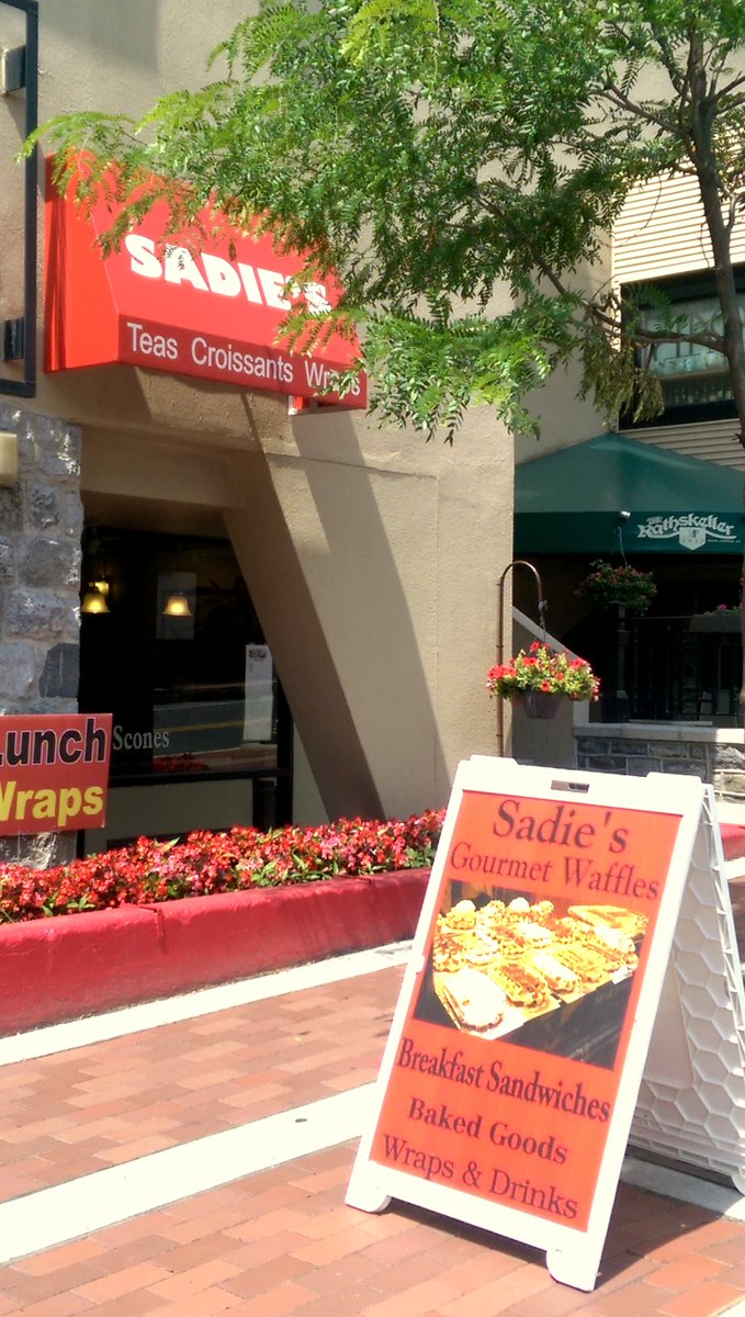 😍<a href="/SadiesWaffles/">Sadie's Waffles</a> #AreYouReady for BOGO Monday?  Buy Any #Liegewaffle &amp; get a FREE Classic Waffle! 118 S Pugh St. #orderup #onwardstate #psu 💞