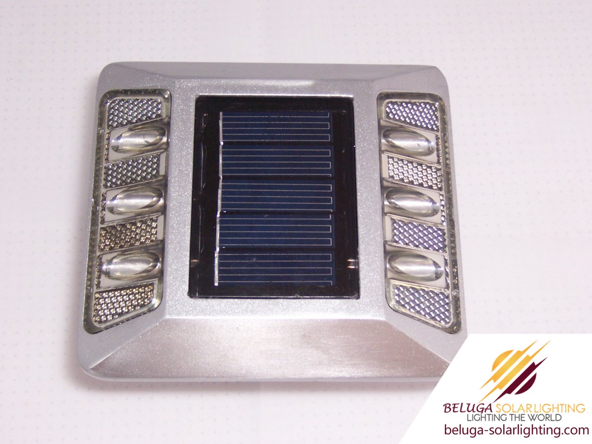 mabhishek_75's tweet image. Solar Powered #RoadStud for All kind of Roads ,Light Up at night Widely use in Many Countries #belugasolar We #LightingTheWorld