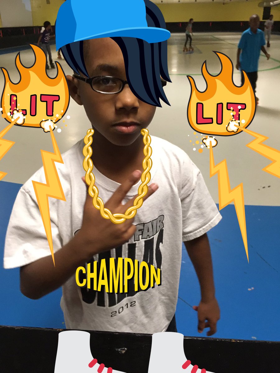 JaydonRandom's tweet image. This LIT tho yep hahahahahahahaha skating ranch