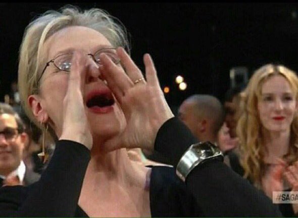SuuugarShane's tweet photo. someone in the crowd: "Who's house?"

Everyone else: "C HOOOOOOUSE!" https://t.co/dBTkT7O2i6