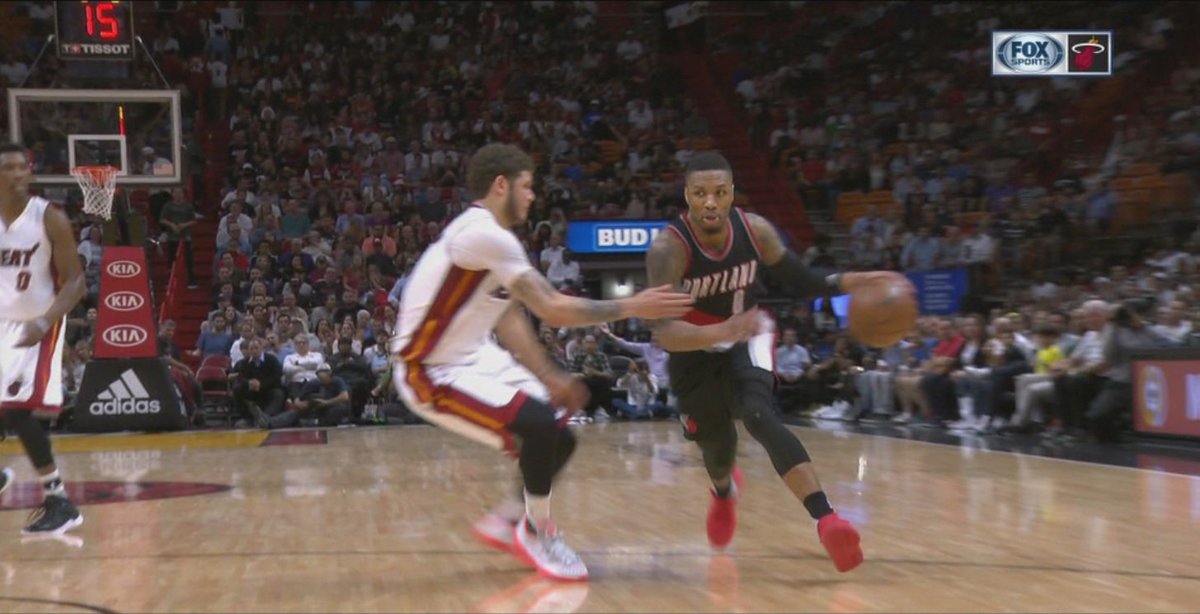 Blazers star Damian Lillard torches Heat for 49 points, Miami falls out of playoff spot bit.ly/2npPINA https://t.co/ao4oIAXnys