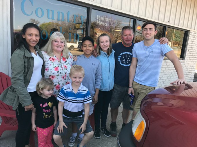 :) https://t.co/4if8kEtge0