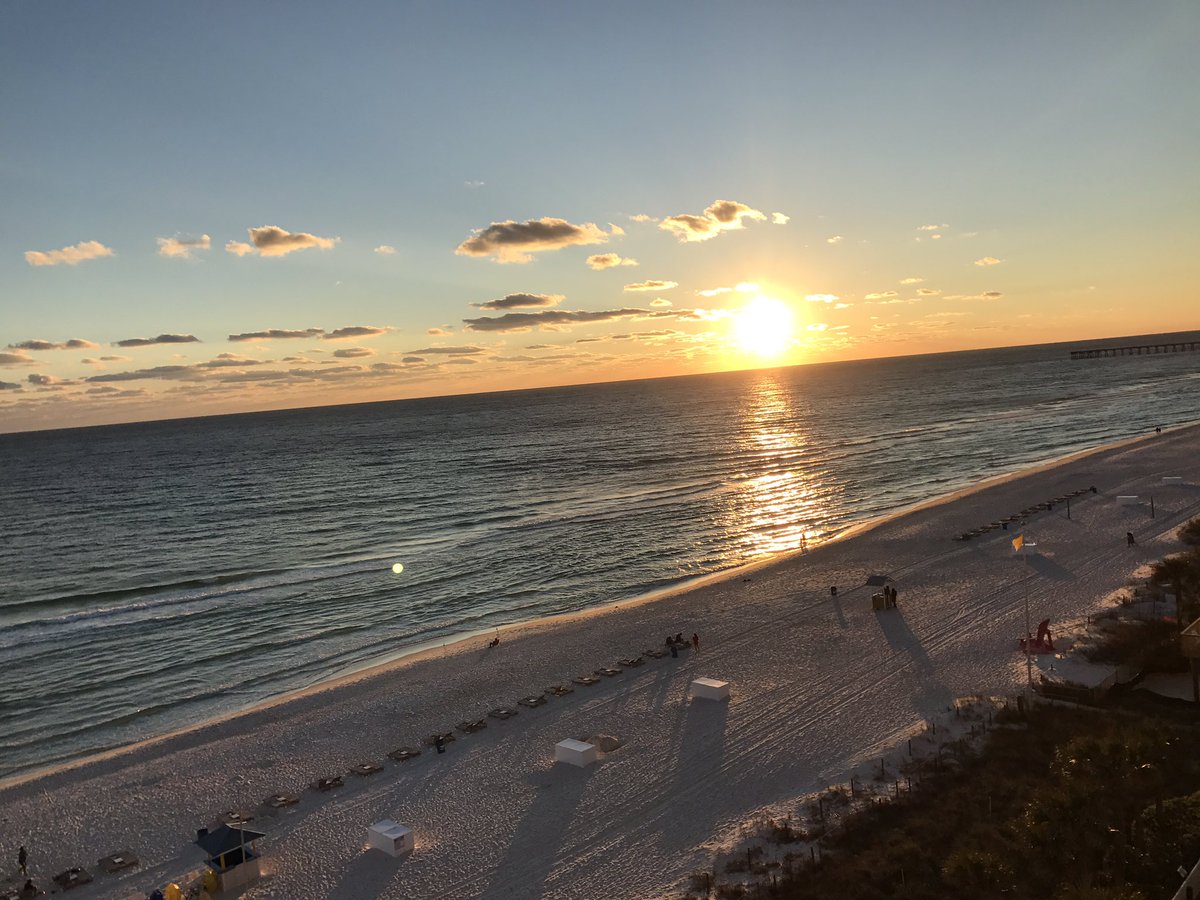 The sun has set on #sb2k17 #pcf #familytravel