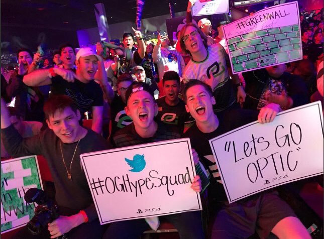 MajorBraxton's tweet image. MajorBraxton is tired and leaving #cwldallas Had an amazing time, and thanks for 4k followers! This is one event I will never forget.