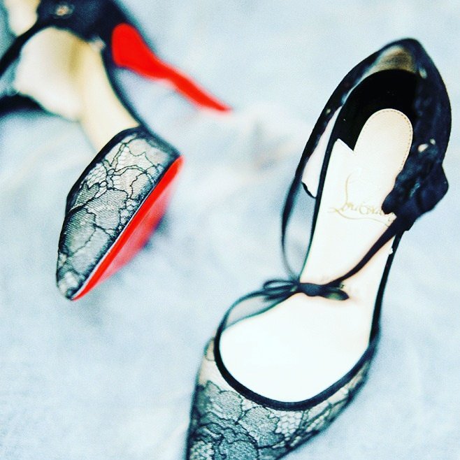 erika72479's tweet photo. I don't even trip in 6 inch heels What makes you think I'm going to trip over you https://t.co/FfFBBl54Fa #TURBULENTDESIRESERIES #canadaread https://t.co/aEplWaxiqe
