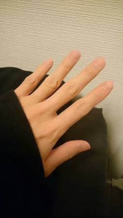 まさーし 朗報 僕の手 女の子に綺麗だと褒められる ﾟ ﾟ ﾏ ﾏｼﾞ T Co Skvhjupgf6