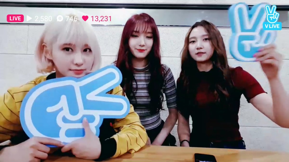 ladyteenintl's tweet photo. [CAPS] Yuha, Roa and Sungyeon! 
https://t.co/U6p5HRWanH https://t.co/TQ9O8dEhKY