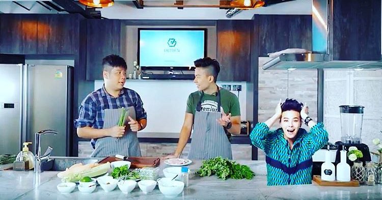 In the debut ep of 'Z Chef', <a href="/iamnatho/">Nat Ho</a> whips up a healthy low-carb, high protein meal here at bit.ly/nathocooks 🥙🥒 #CCupdates