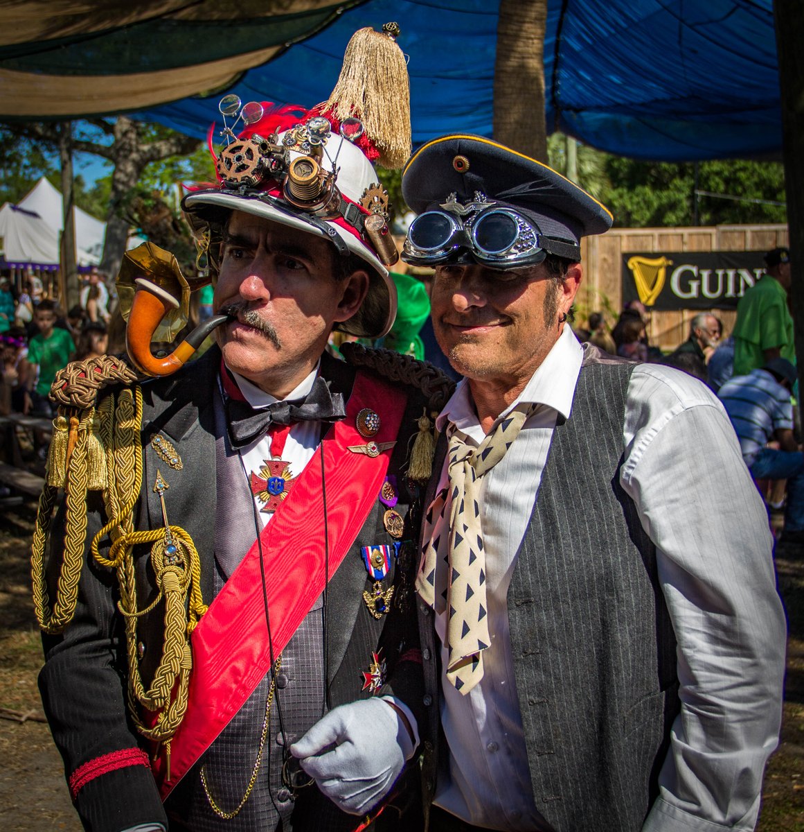 GDistortions's tweet photo. And New friends from the Florida Renaissance Festival .
. #festival #festivallife #festivals #renaissance #fantasy #medieval https://t.co/1a2Olp3BLe