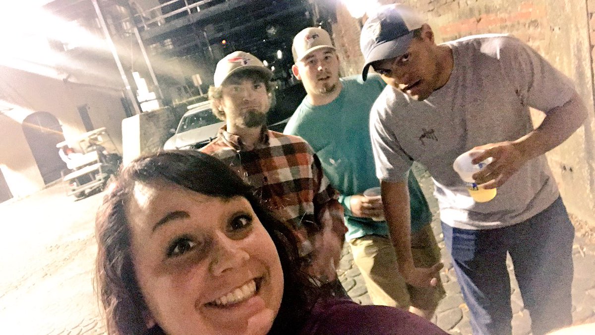 coriileaa03's tweet photo. St. Patty's Day weekend in Georgia was a success 👍🏻 https://t.co/px4OeCy1tm